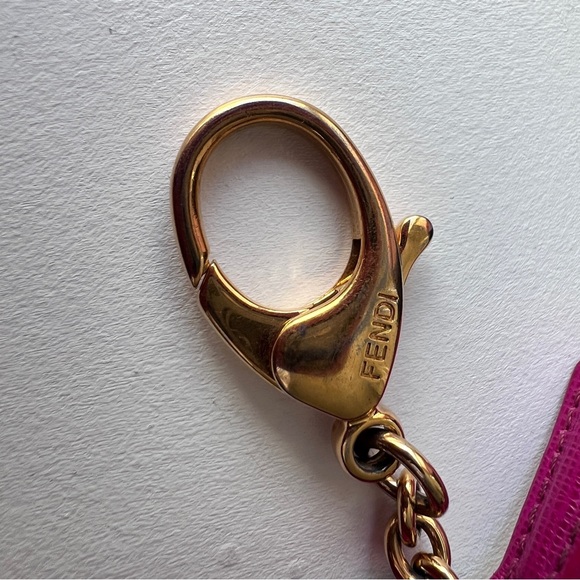 💯 Authentic FENDI Roma Coin Key Purse - Picture 2 of 13